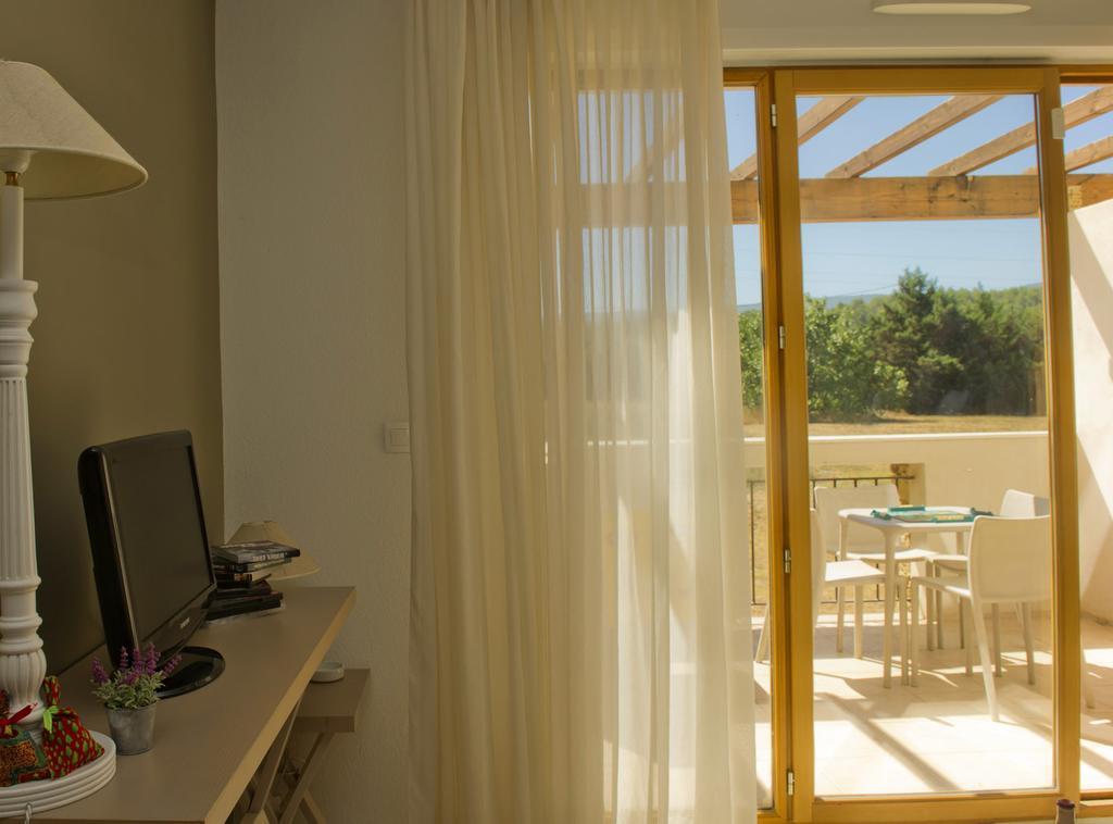 Résidence Goélia Le Domaine du Moulin Blanc Gordes Habitación foto